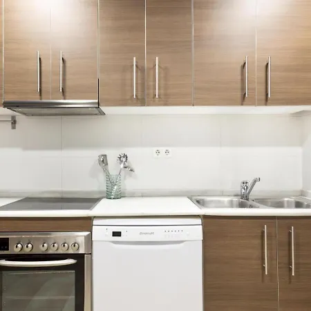 Apartment Duplex Sagrada Familia 1 *