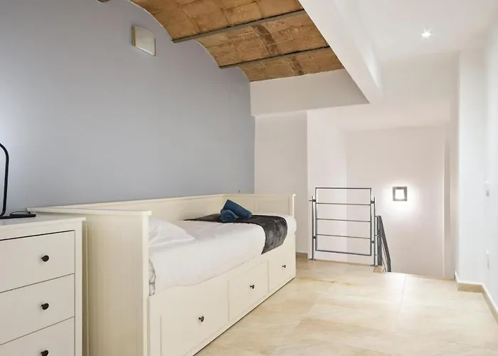 Duplex Sagrada Familia 1 *